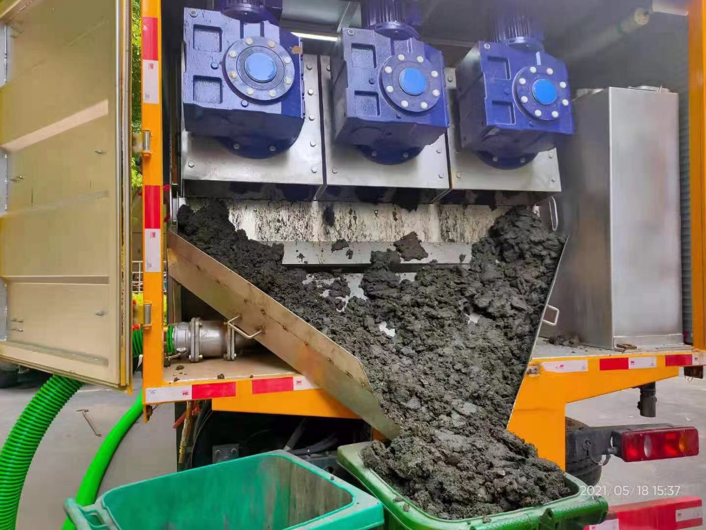 西山化粪池清掏城市维护站-泥浆净化干湿分离处理